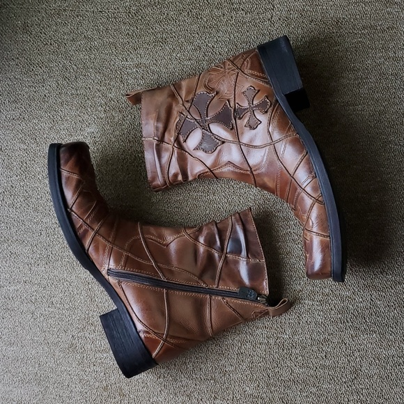 Mark Nason Other - Lounge By Mark Nason DARKSTAR Biker Rock Dragon Leather Boots, 10